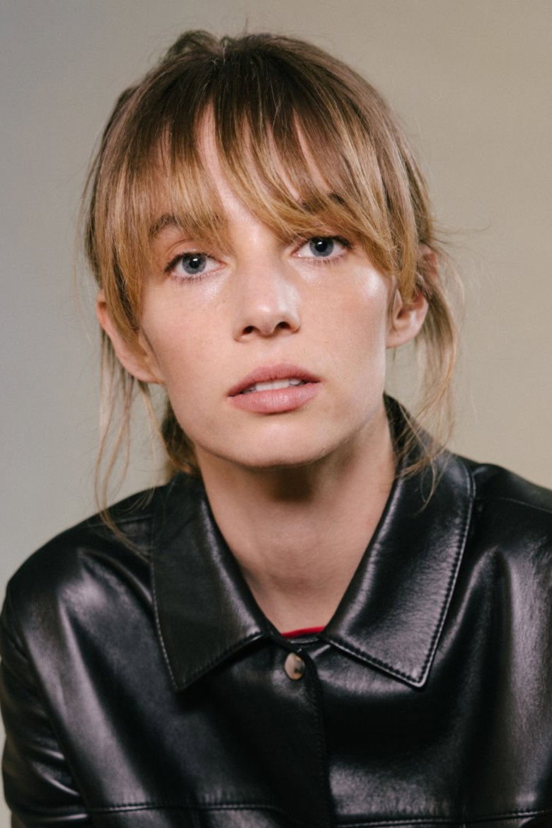 Maya Hawke: Biography, Career, Net Worth & Personal Life