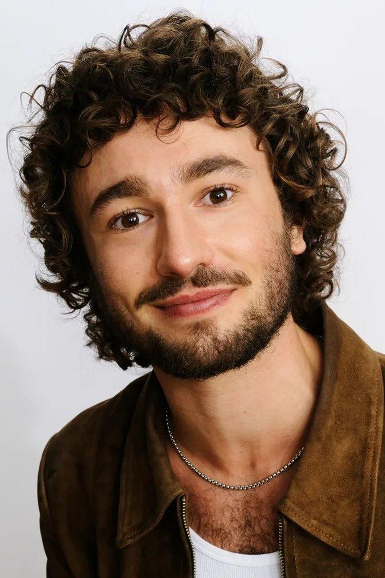 Gabriel LaBelle: Biography, Career, Net Worth & Personal Life