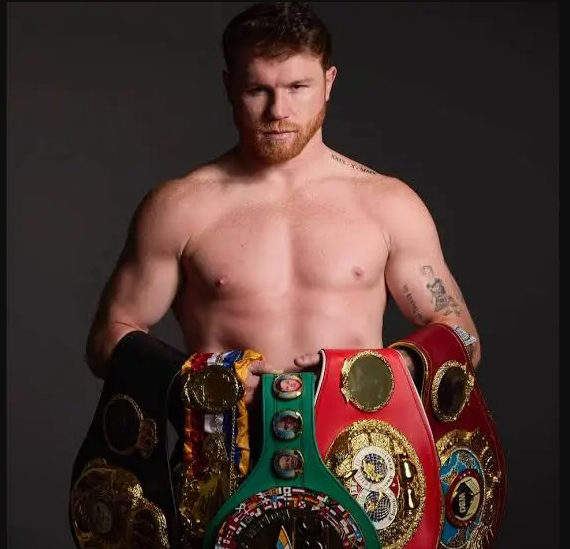 Who is Canelo Alvarez?(Mexican Boxer); Age, early life and education, Personal relationship, Boxing Career, Return with fight against Christian Mbili